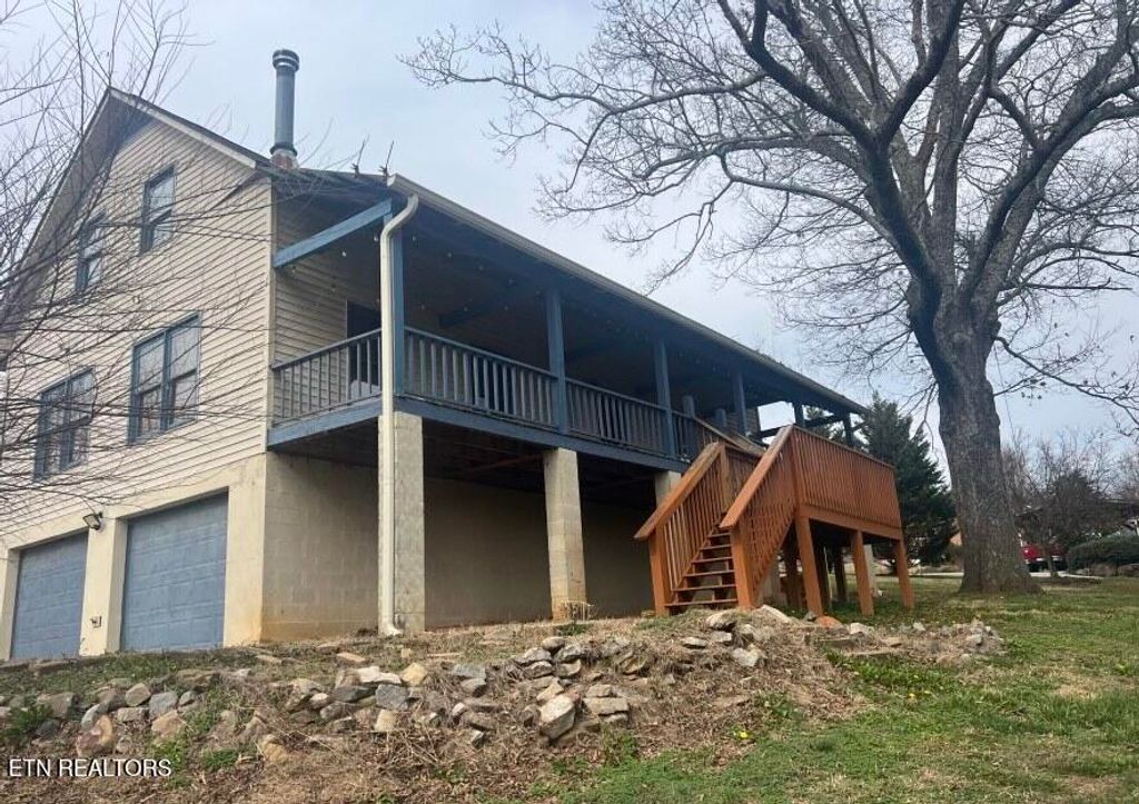 Photo of 156 River Ford Rd, Maryville, TN 37804 (MLS # 1327567)
