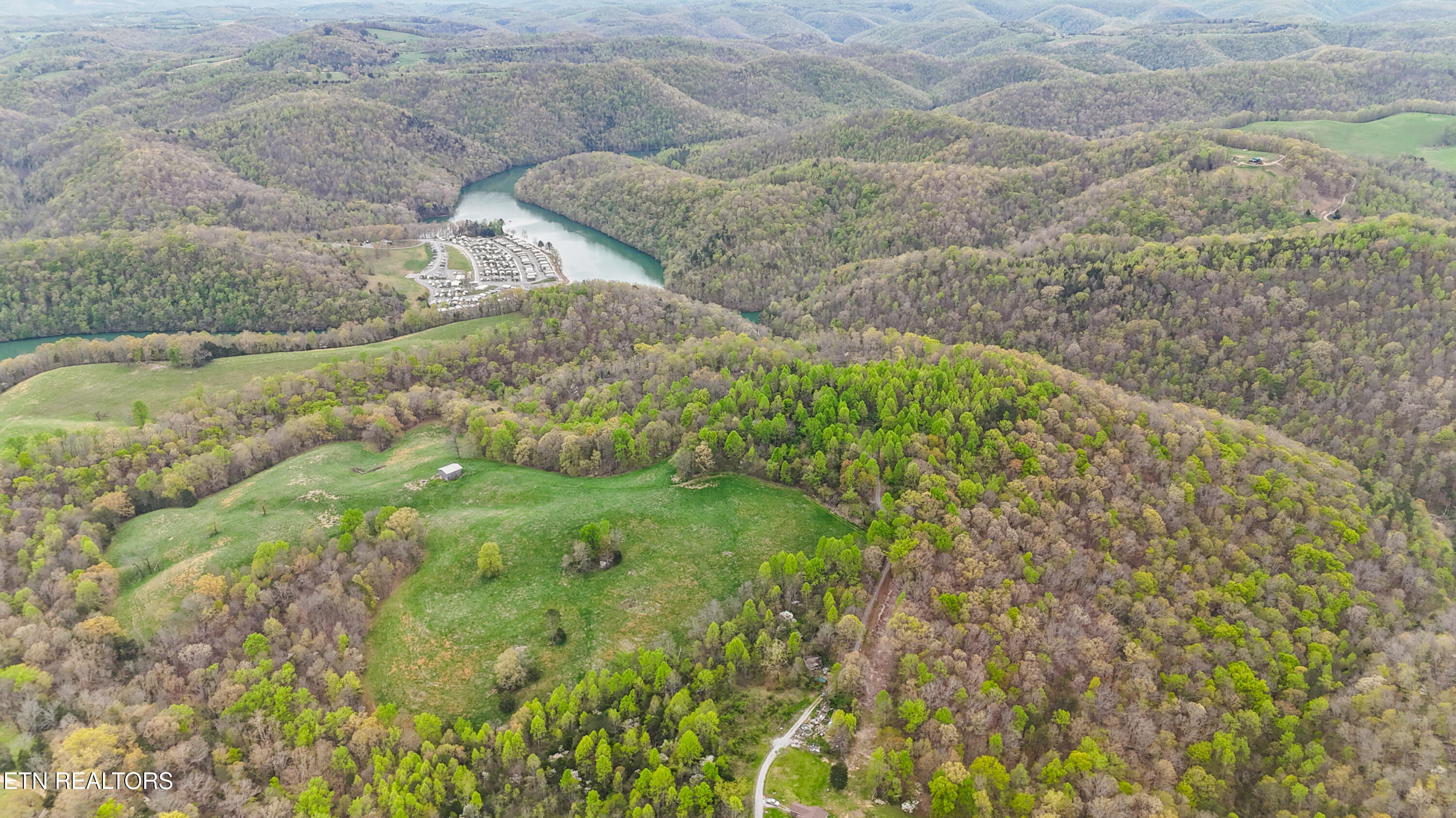 Friendship Hollow Rd