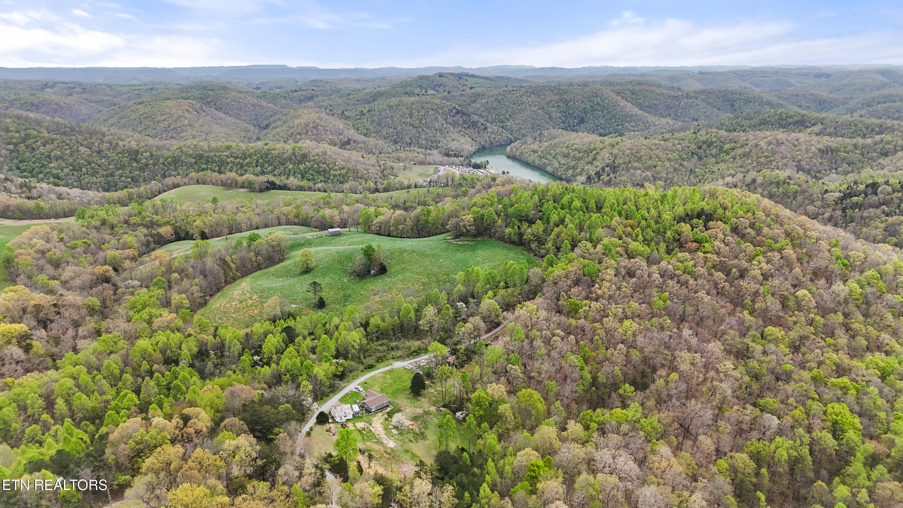 Friendship Hollow Rd