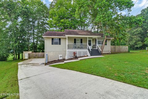 604 Bear Cub Lane Clinton TN 37716