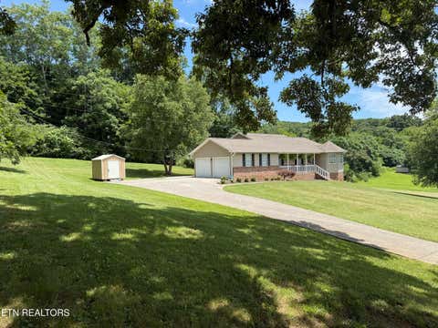 Photo of 121 Inman Rd, Sweetwater, TN 37874 (MLS # 1345854)