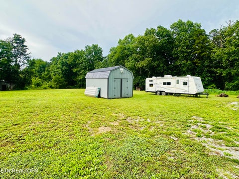 Tiny photo for 1240 Burrville Rd, Sunbright, TN 37872 (MLS # 1346001)