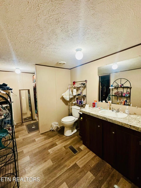 Tiny photo for 1240 Burrville Rd, Sunbright, TN 37872 (MLS # 1346001)