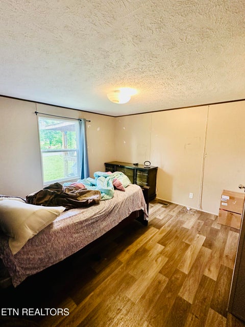 Tiny photo for 1240 Burrville Rd, Sunbright, TN 37872 (MLS # 1346001)