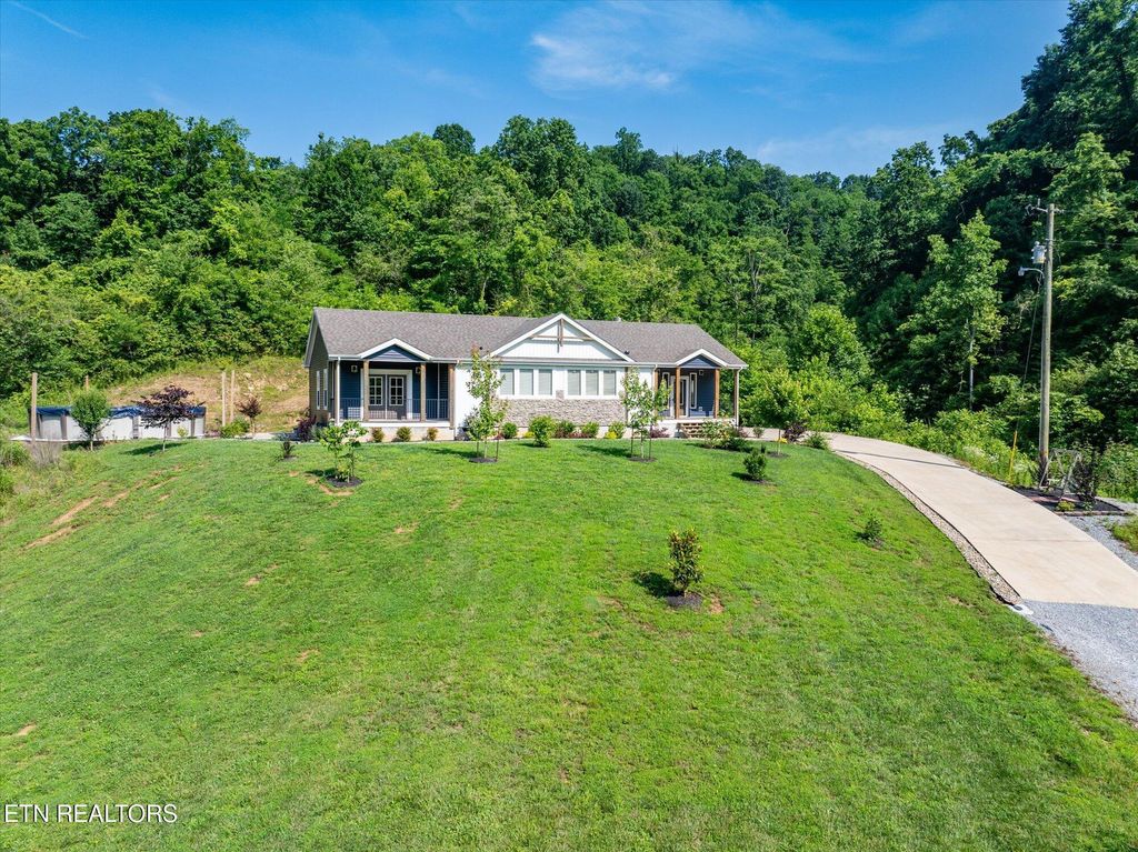 Photo of 1651 Highway 360, Vonore, TN 37885 (MLS # 1293076)
