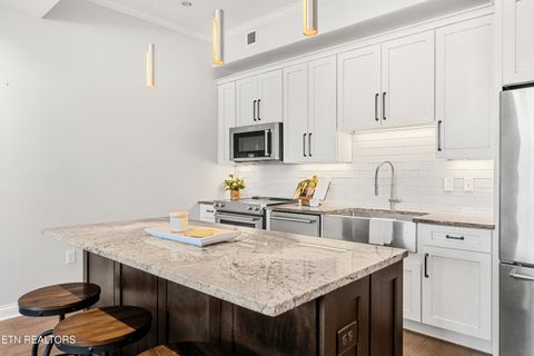 Tiny photo for 115 Willow Ave #401, Knoxville, TN 37915 (MLS # 1329286)