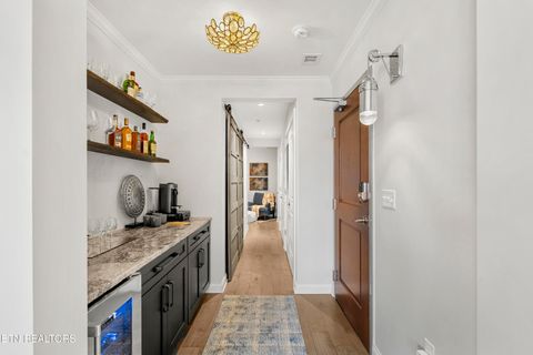 Tiny photo for 115 Willow Ave #401, Knoxville, TN 37915 (MLS # 1329286)