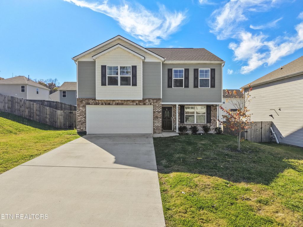 Photo of 9435 Avian Forest Lane, Heiskell, TN 37754 (MLS # 1321567)