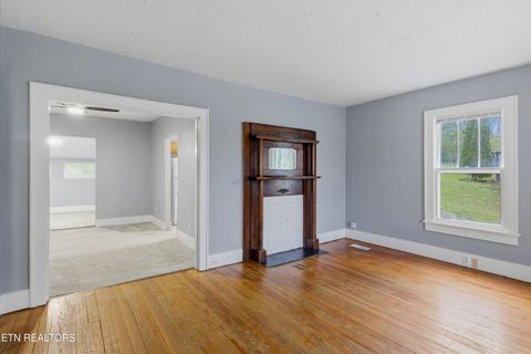 Tiny photo for 5301 Ross Rd, Knoxville, TN 37914 (MLS # 1332114)