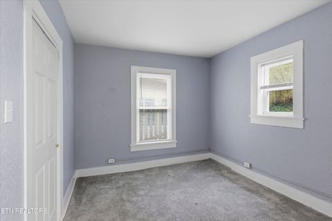 Tiny photo for 5301 Ross Rd, Knoxville, TN 37914 (MLS # 1332114)