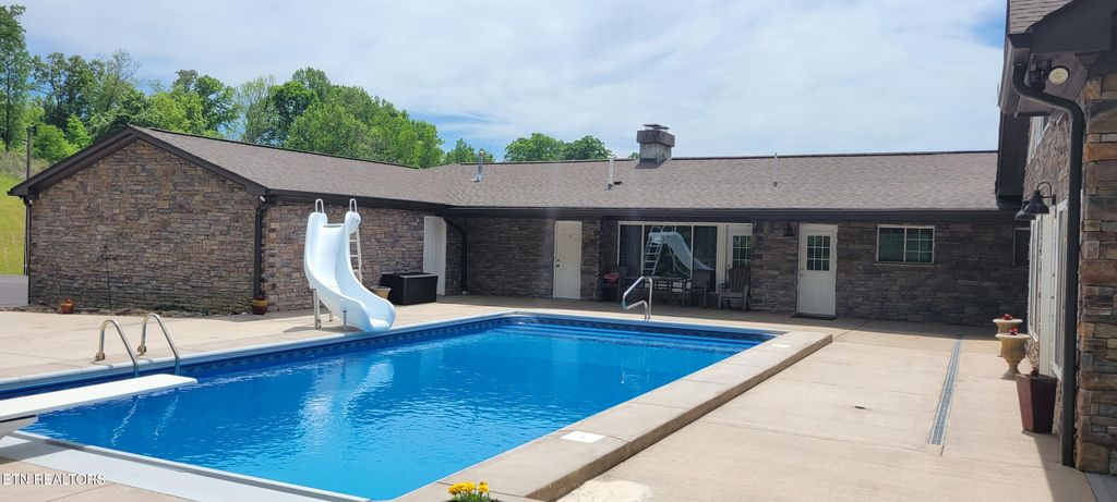 Photo of 115 Jones Lane, Clinton, TN 37716 (MLS # 1338876)