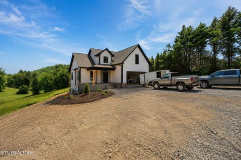 Photo of 467 Laurel Rd, Clinton, TN 37716 (MLS # 1341382)