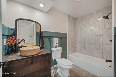 Tiny photo for 168 Kawga Way, Loudon, TN 37774 (MLS # 1359665)