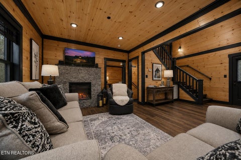 Tiny photo for 1523 Rainbow Ridge Way, Sevierville, TN 37862 (MLS # 1349481)