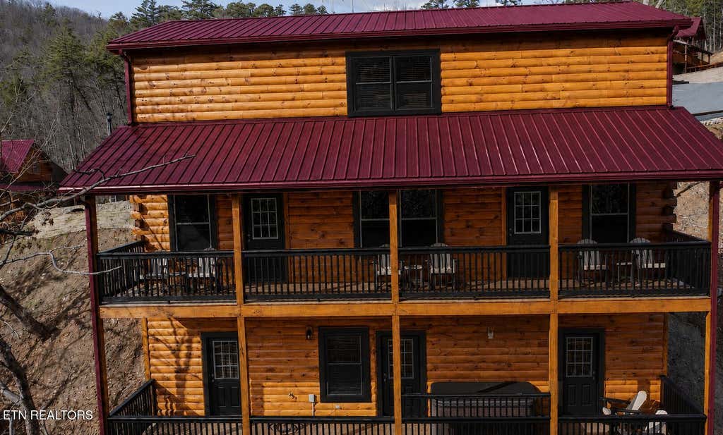 Photo of 1523 Rainbow Ridge Way, Sevierville, TN 37862 (MLS # 1349481)