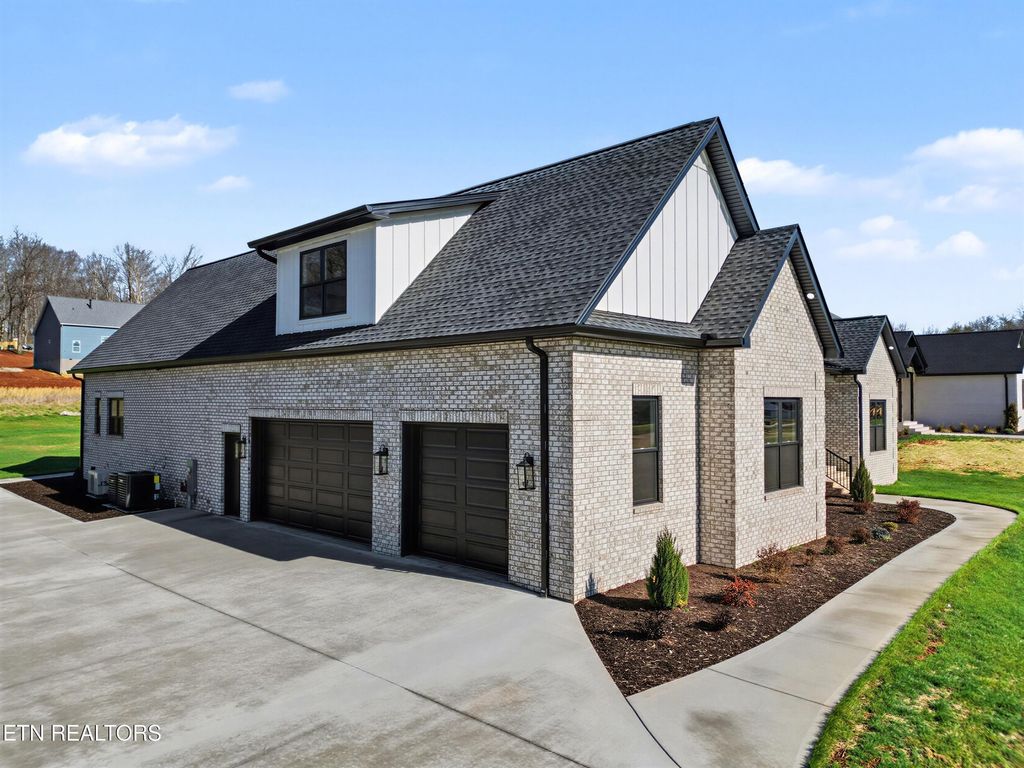 Photo of 5918 John Drive, Greenback, TN 37742 (MLS # 1319430)