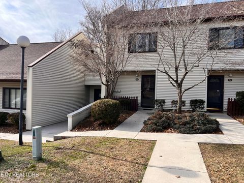 Photo of 93 Wilshire Heights Drive, Crossville, TN 38558 (MLS # 1335309)