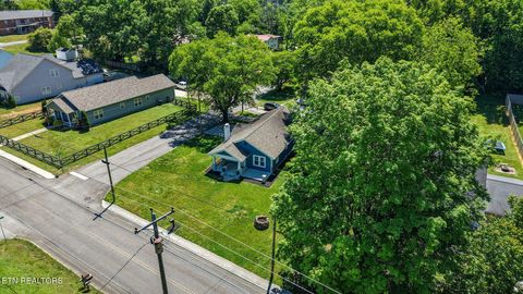 Tiny photo for 300 Hillcrest St, Clinton, TN 37716 (MLS # 1340459)
