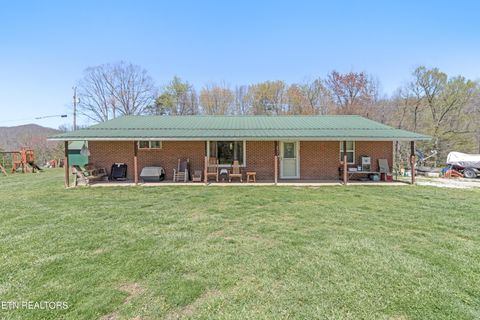 181 Mullins Lane Sunbright TN 37872