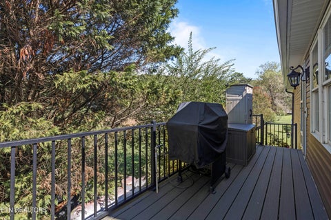 Tiny photo for 122 Eagle Point Drive, Rockwood, TN 37854 (MLS # 1356242)