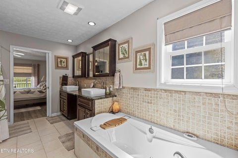 Tiny photo for 122 Eagle Point Drive, Rockwood, TN 37854 (MLS # 1356242)