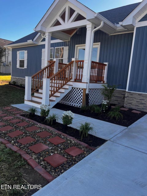 Tiny photo for 180 Clover Circle, Jacksboro, TN 37757 (MLS # 1360137)