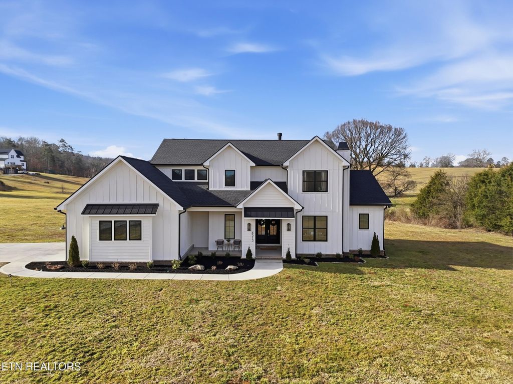 Photo of 4513 Big Springs Rd, Greenback, TN 37742 (MLS # 1329813)