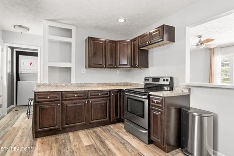 Tiny photo for 633 Shamrock Ave, Knoxville, TN 37917 (MLS # 1328782)