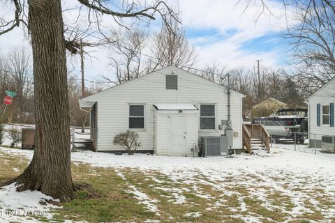 Tiny photo for 633 Shamrock Ave, Knoxville, TN 37917 (MLS # 1328782)