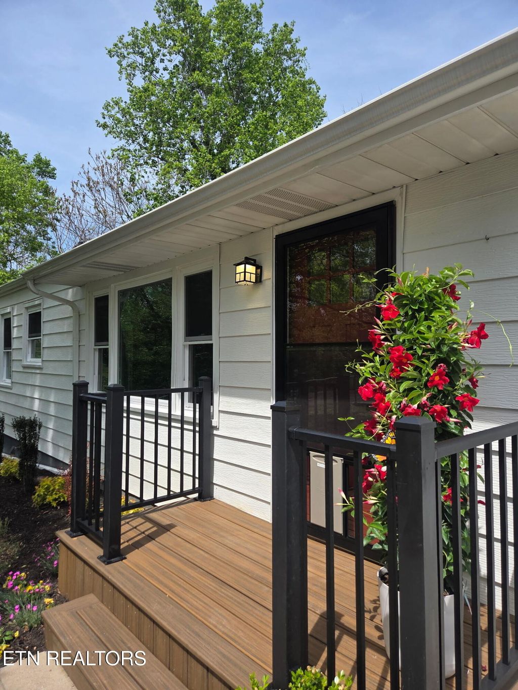 Photo of 1110 Scott Rd, Kingston, TN 37763 (MLS # 1336365)