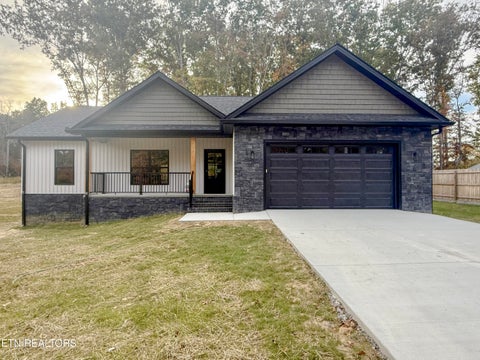 Tiny photo for 104 Peachtree Drive, Crossville, TN 38555 (MLS # 1360316)