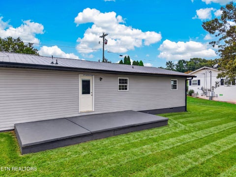 Tiny photo for 2839 Black Oak Rd, Jefferson City, TN 37760 (MLS # 1354960)