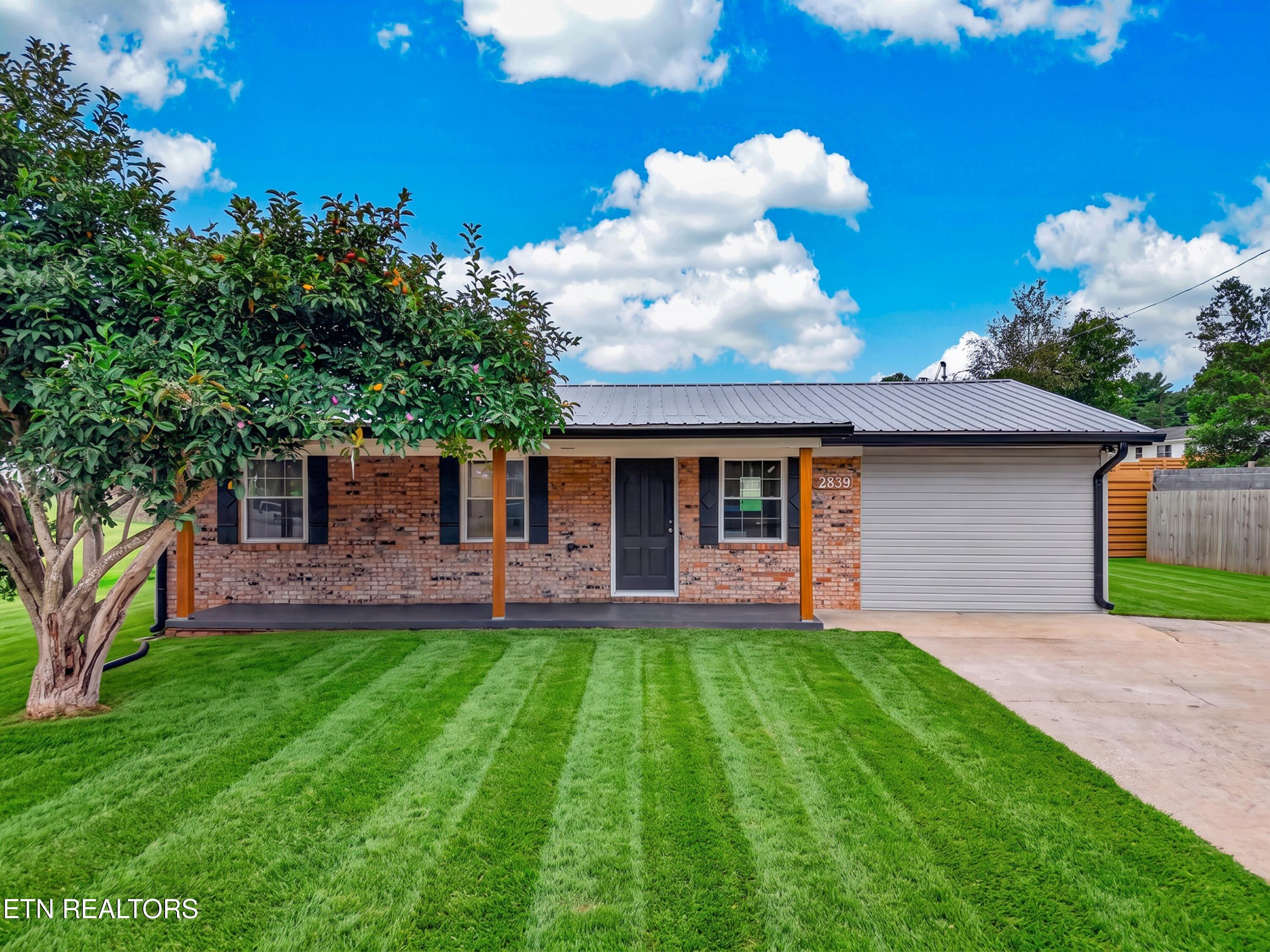 2839 Black Oak Rd