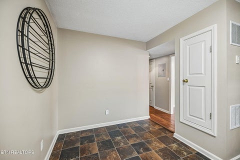 Tiny photo for 5508 Secluded Way, Knoxville, TN 37918 (MLS # 1344330)