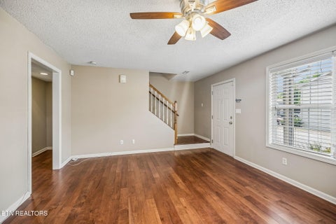 Tiny photo for 5508 Secluded Way, Knoxville, TN 37918 (MLS # 1344330)