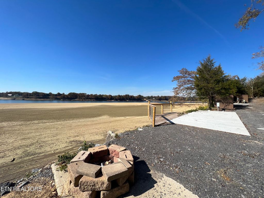 Photo of 1407 E Hwy 25E, Newport, TN 37821 (MLS # 1338911)