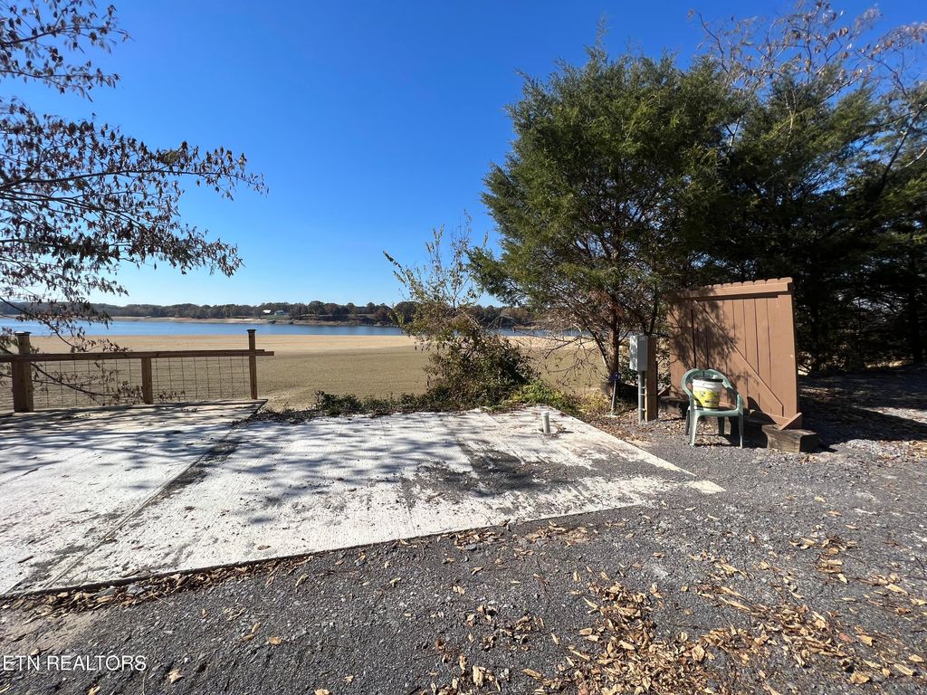 Photo of 1407 E Hwy 25E, Newport, TN 37821 (MLS # 1338911)