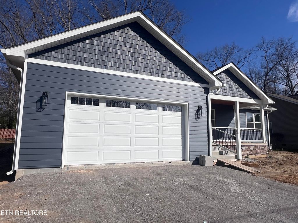 Photo of 114 Britton Lane, Crossville, TN 38558 (MLS # 1313142)