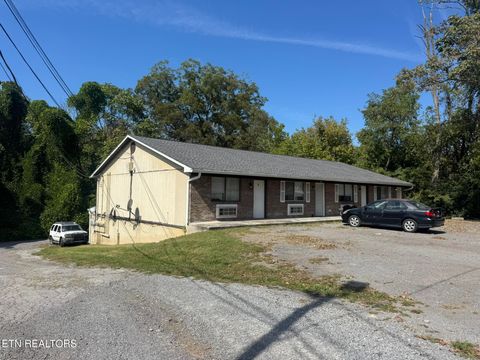 Photo of 1215 Shields Ferry Rd, Morristown, TN 37814 (MLS # 1317448)