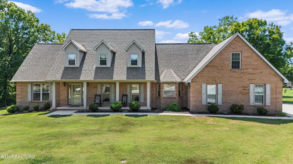 Photo of 1569 Ashwood Place, Alcoa, TN 37701 (MLS # 1315859)