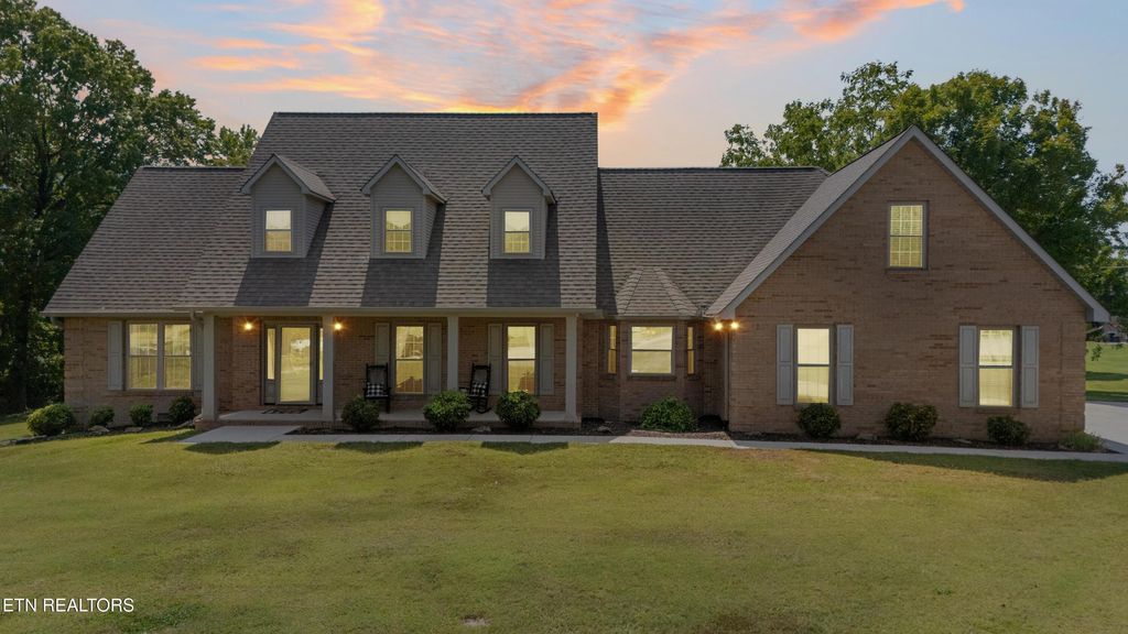 Photo of 1569 Ashwood Place, Alcoa, TN 37701 (MLS # 1315859)