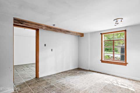 Tiny photo for 8229 E Lamar Alexander Parkway Pkwy, Townsend, TN 37882 (MLS # 1346643)