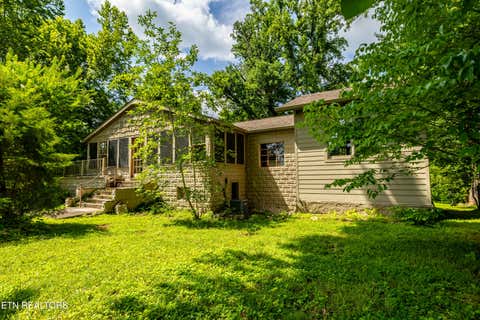Tiny photo for 8229 E Lamar Alexander Parkway Pkwy, Townsend, TN 37882 (MLS # 1346643)
