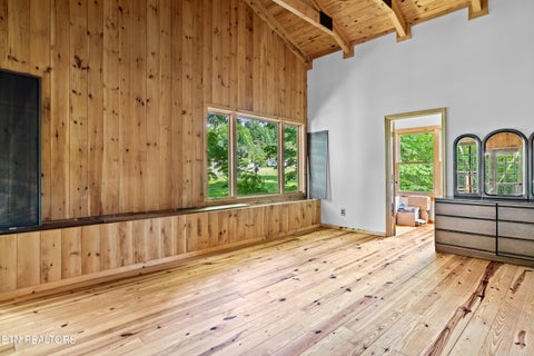 Tiny photo for 8229 E Lamar Alexander Parkway Pkwy, Townsend, TN 37882 (MLS # 1346643)