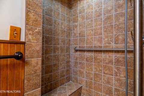 Tiny photo for 8229 E Lamar Alexander Parkway Pkwy, Townsend, TN 37882 (MLS # 1346643)