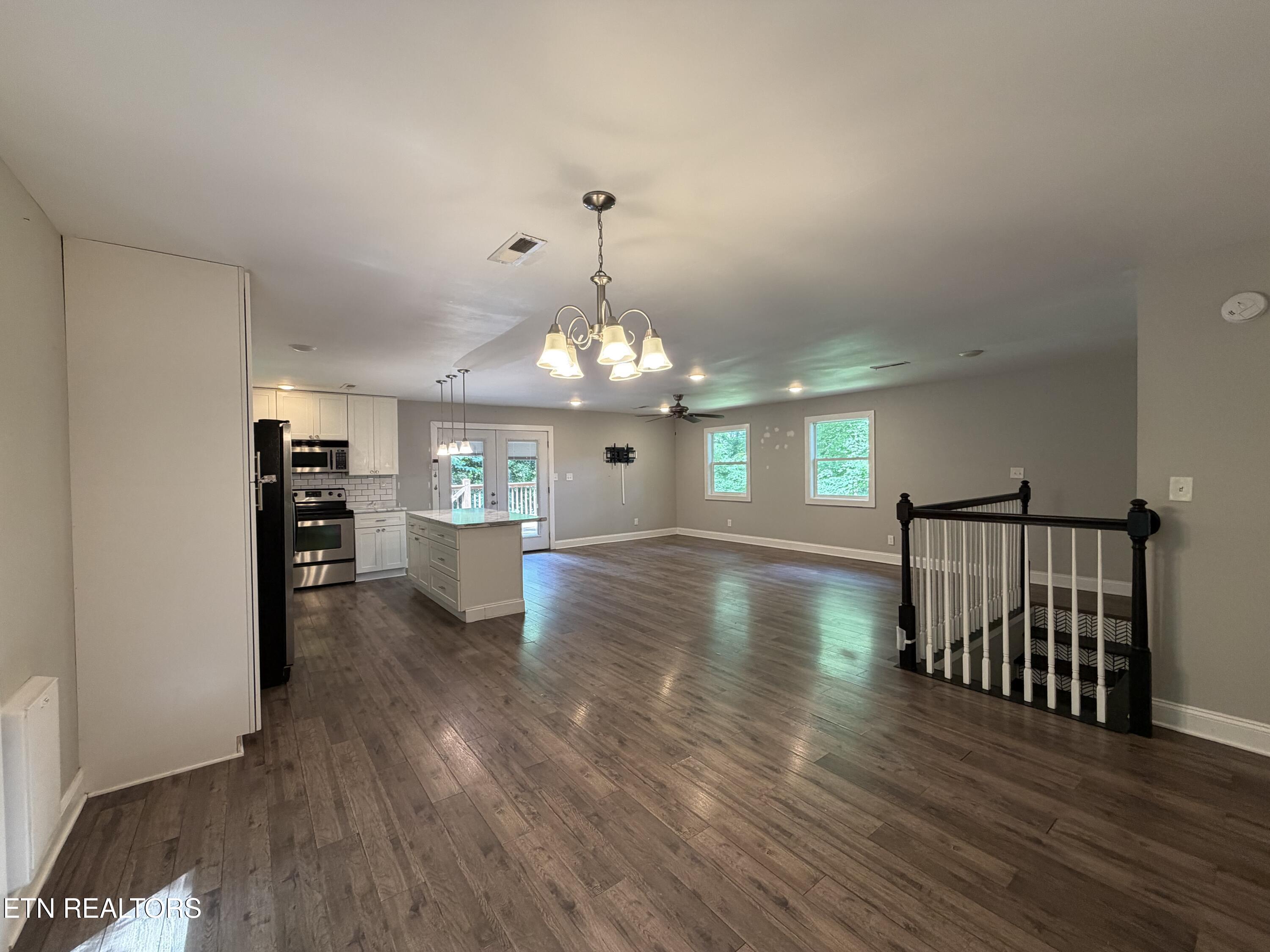 6601 Hilda Lane