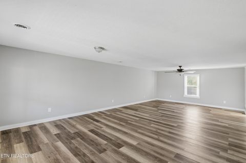 Tiny photo for 129 County Road 71, Riceville, TN 37370 (MLS # 1327710)