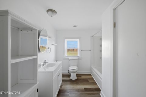 Tiny photo for 129 County Road 71, Riceville, TN 37370 (MLS # 1327710)