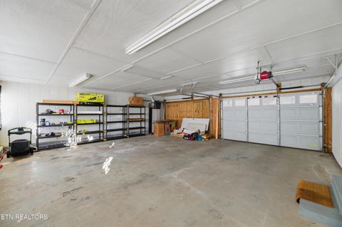 Tiny photo for 129 County Road 71, Riceville, TN 37370 (MLS # 1327710)