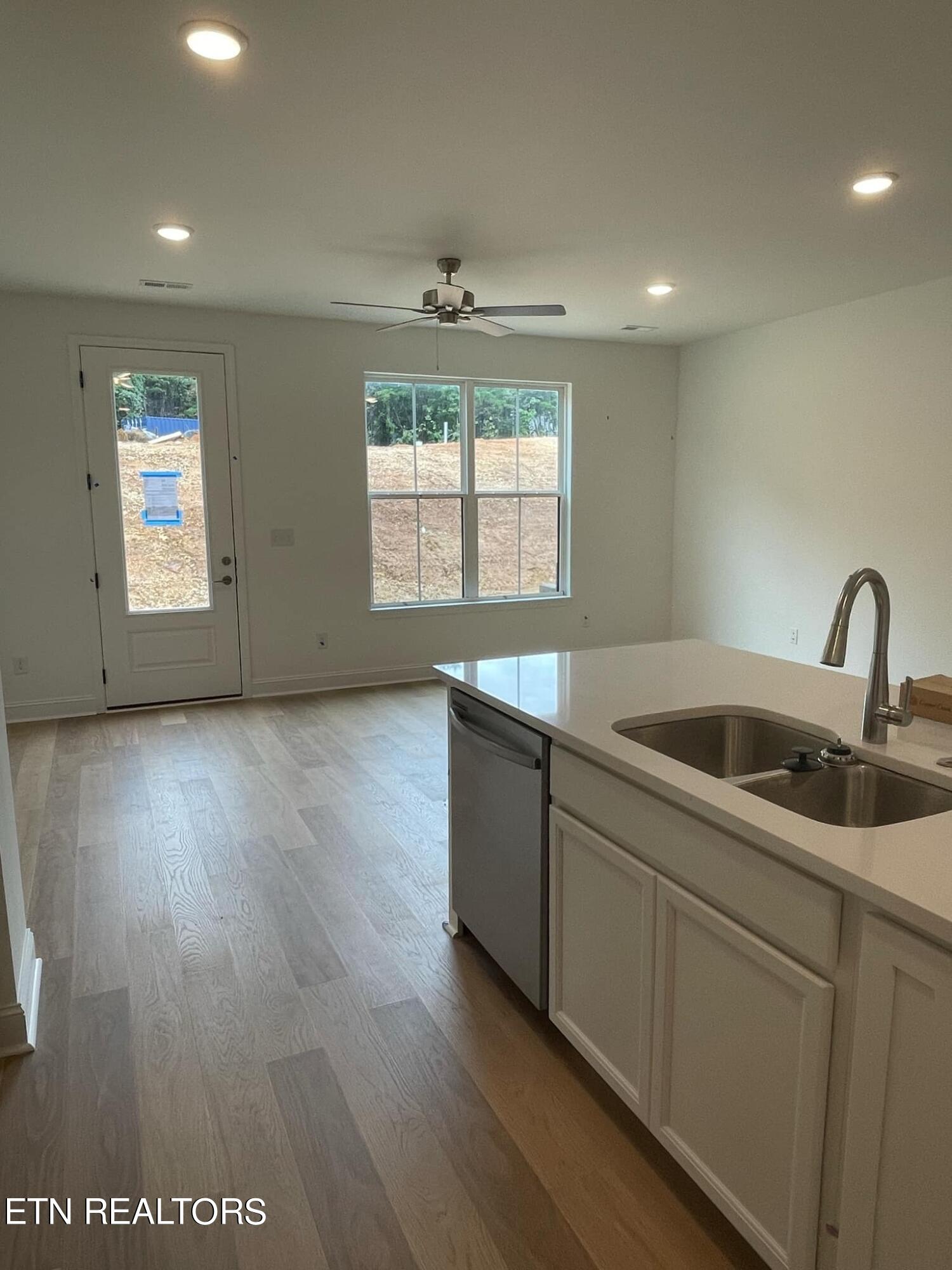 9171 Rolling Stone Way